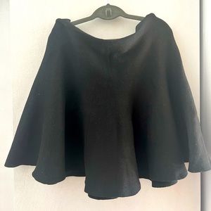 Black a-line Zara skirt